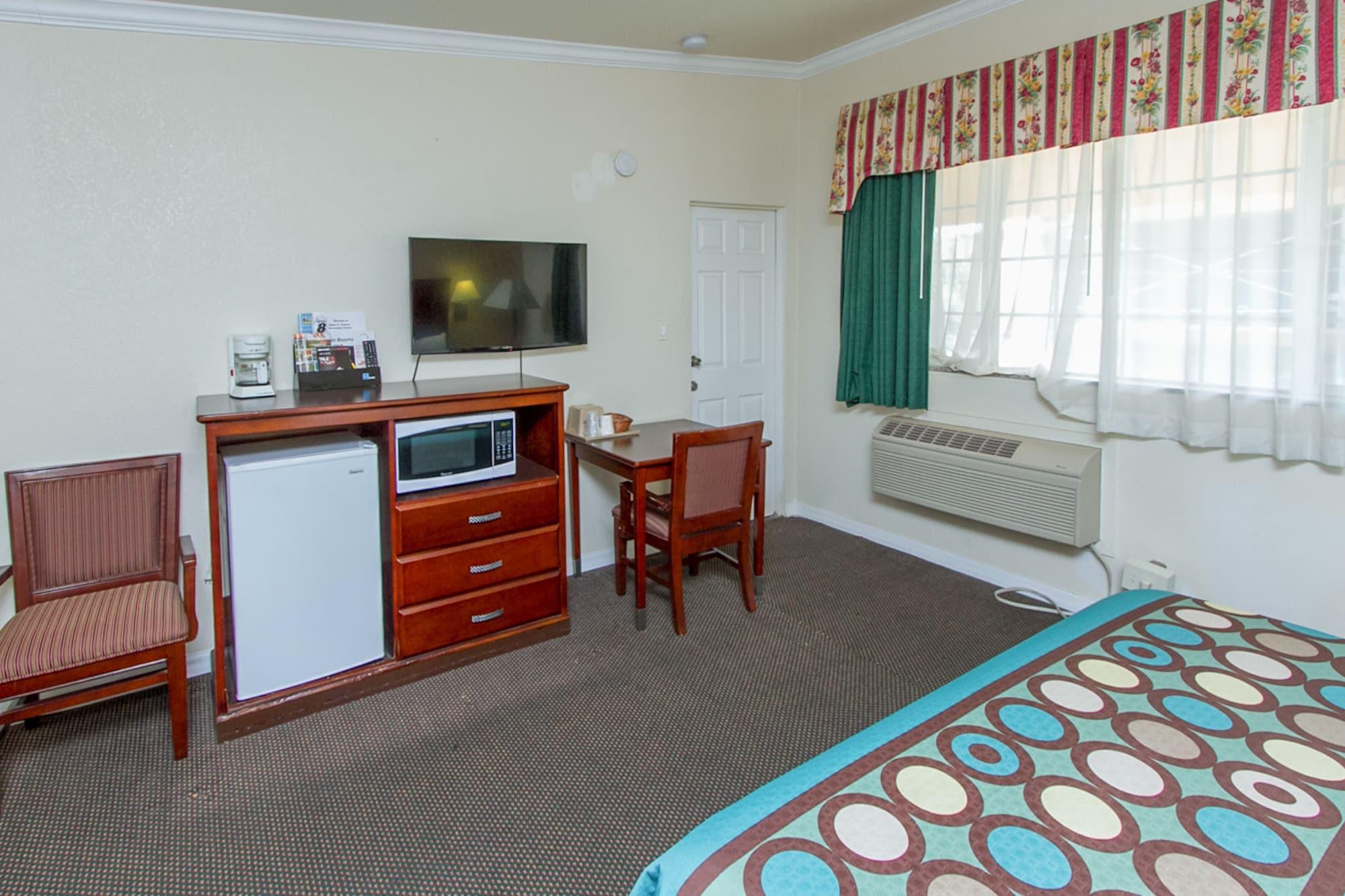 Surestay By Best Western Fresno Central Exterior foto